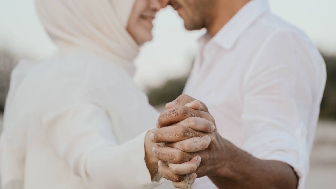 Are you getting confused what is better in Islam? Civil law or Nikah